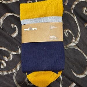 Wellow Men's Navy & Mustard Casual Socks - Wide Calf Fit